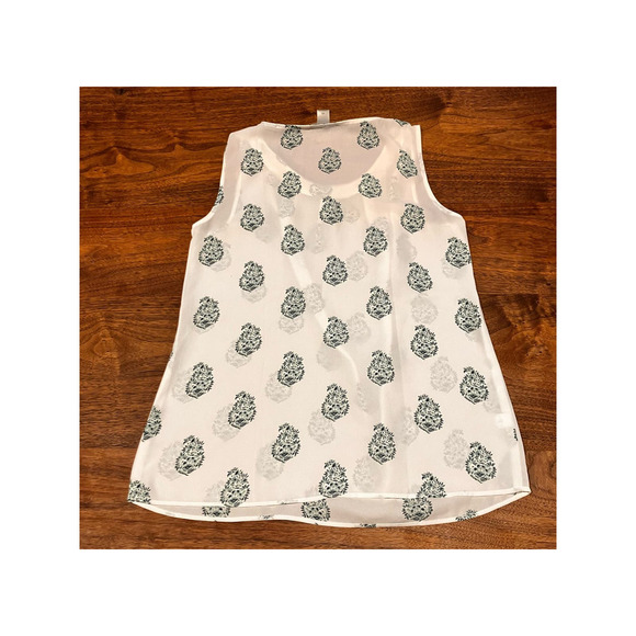 LOFT Outlet XS Sleeveless White Semi-Sheer Blouse Lightweight Summer Spring - Picture 7 of 10